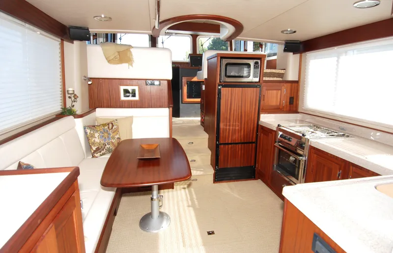 Slide: The Image of Salon looking forward - 11