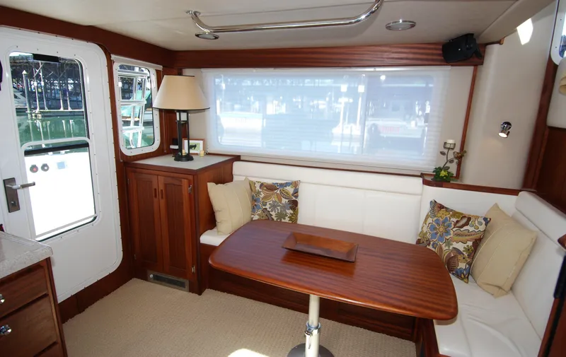 Slide: The Image of Settee -  L-shaped option - 16