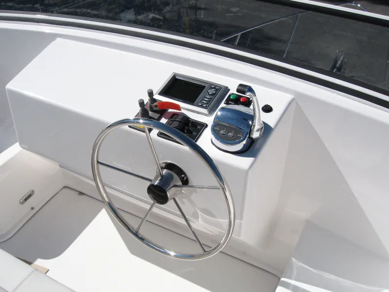 Slide: The Image of Flybridge controls - 30