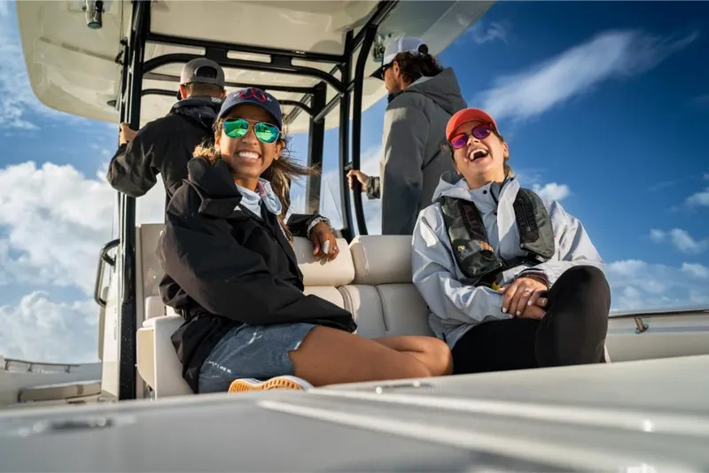 Slide: The Image of Boston Whaler 280 Dauntless 2024 - 90