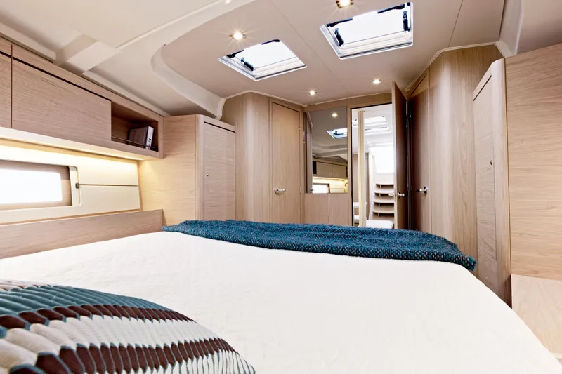 Slide: The Image of 2023 Beneteau Oceanis 46.1 - Berth - 14