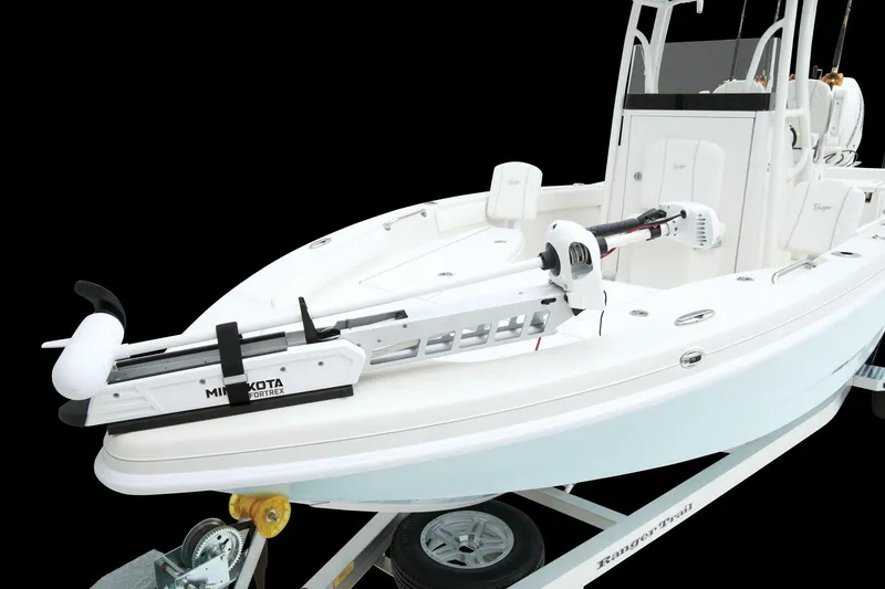 Slide: The Image of Ranger 2660 Bay 2024 - 15