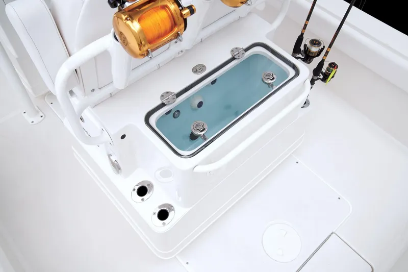 Slide: The Image of Ranger 2660 Bay 2024 - 27