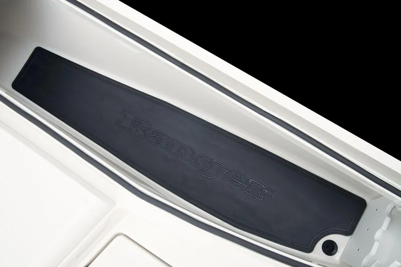 Slide: The Image of Ranger 2660 Bay 2024 - 41