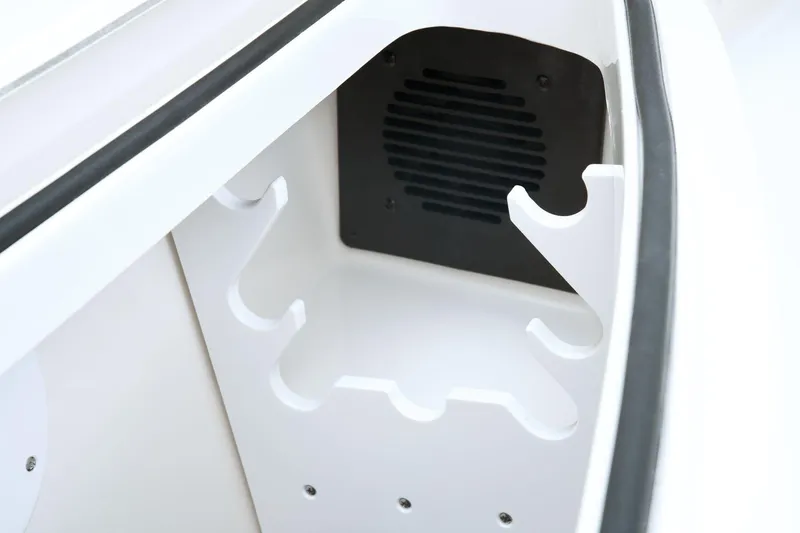 Slide: The Image of Ranger 2660 Bay 2024 - 42