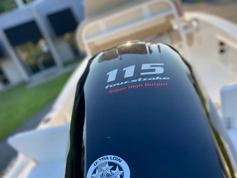 Slide: The Image of 2022 NauticStar 191 Hybrid boat with 115 horsepower engine. - 13