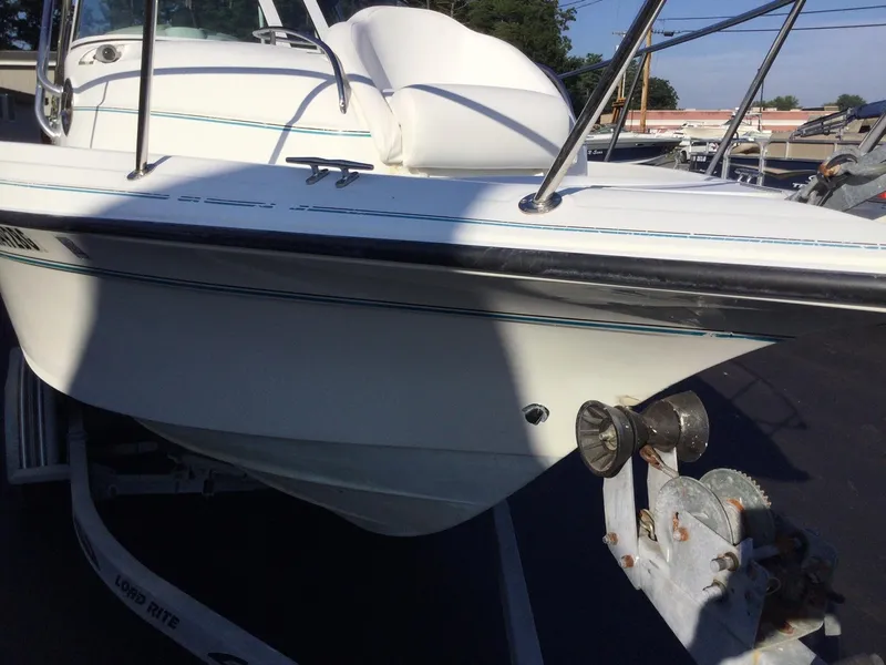 Slide: The Image of 2000 Doral Thunder Pro 240 boat on trailer, close-up of bow and winch. - 8