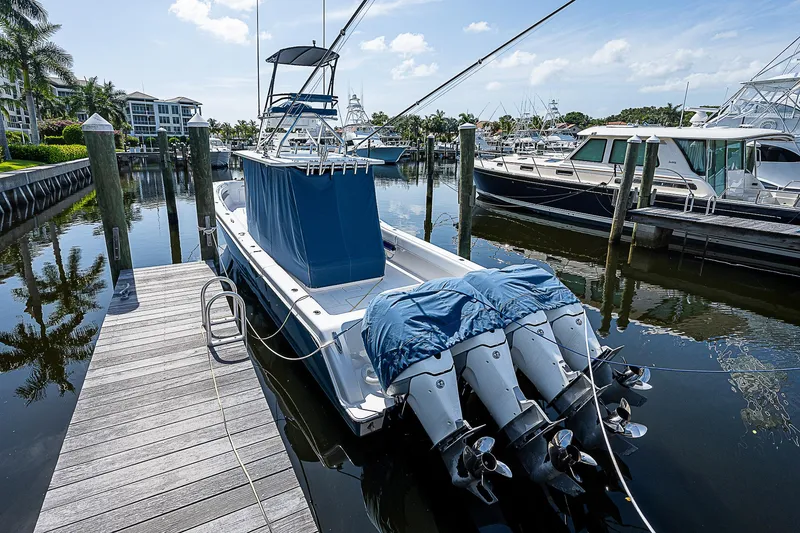 Slide: The Image of Invincible 42 Open Fisherman 2018 - 23