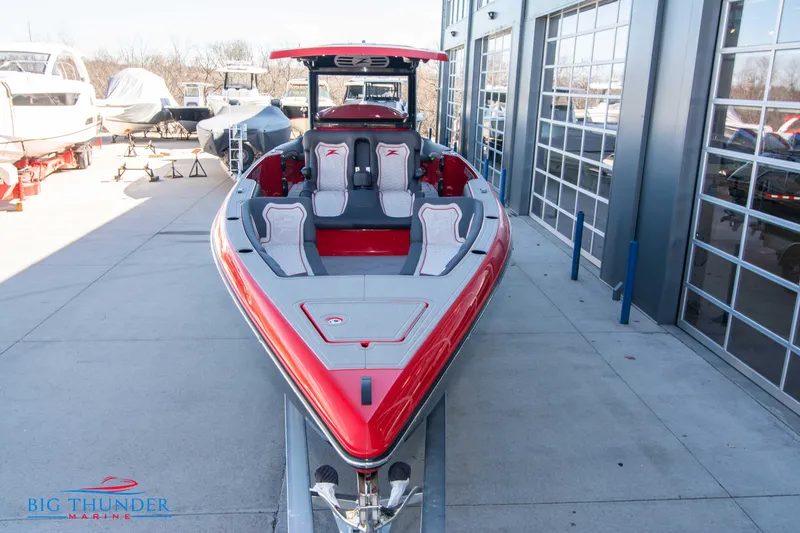 Slide: The Image of 2024 Donzi 39 VRZ speedboat in red and gray at Big Thunder Marine. - 20