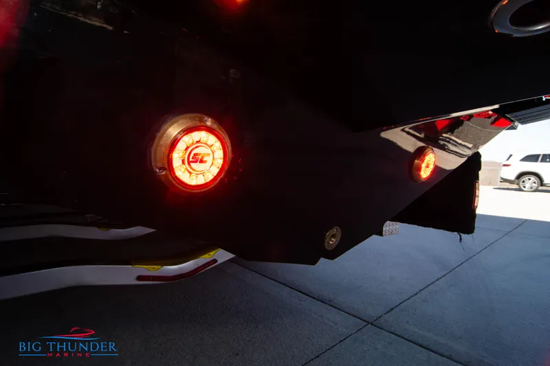 Slide: The Image of 2024 Donzi 39 VRZ boat rear lights at Big Thunder Marine. - 31