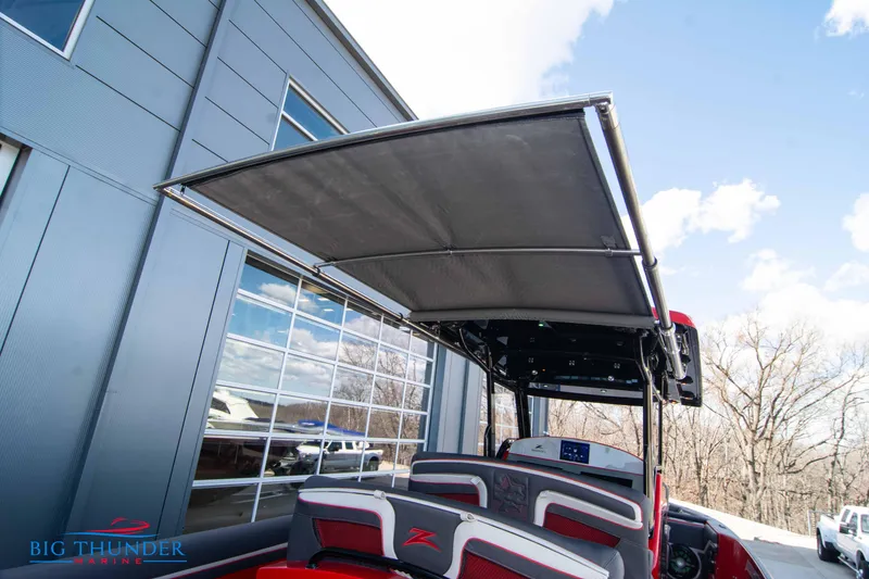 Slide: The Image of Donzi 39 VRZ 2024 - 52