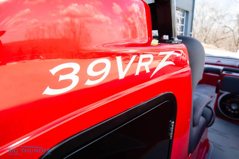 Slide: The Image of Donzi 39 VRZ 2024 - 81