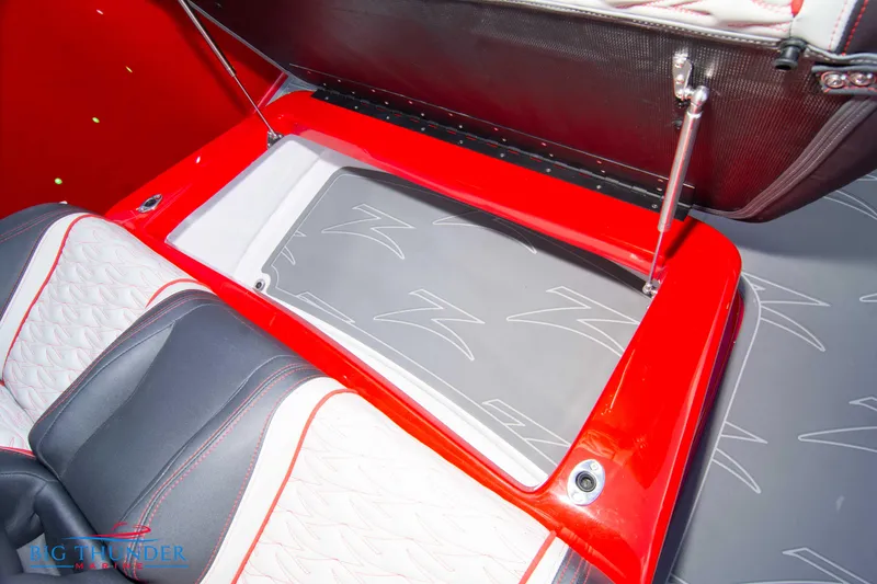 Slide: The Image of Donzi 39 VRZ 2024 - 90