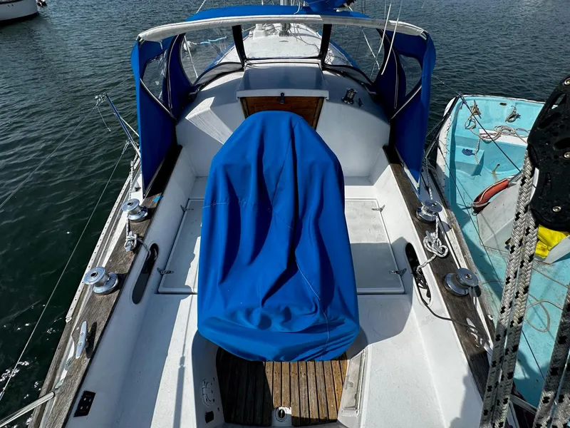 Slide: The Image of Sabre 28 Mk II 1978 - 10