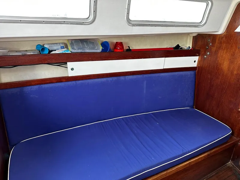 Slide: The Image of Sabre 28 Mk II 1978 - 29