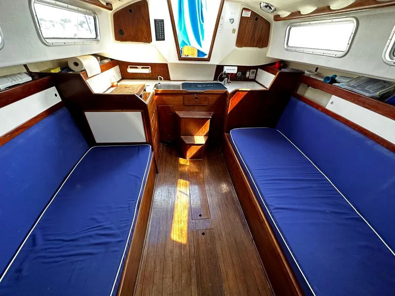 Slide: The Image of Sabre 28 Mk II 1978 - 37