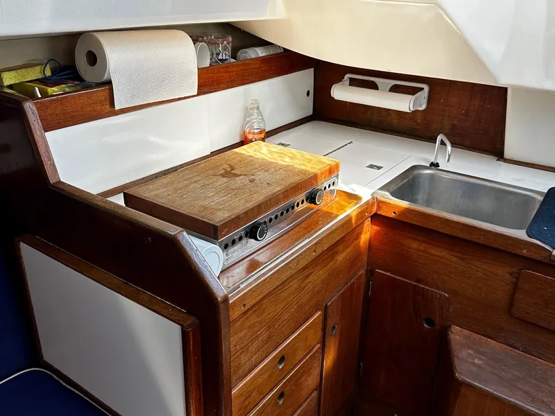 Slide: The Image of Sabre 28 Mk II 1978 - 38