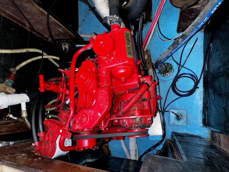 Slide: The Image of Sabre 28 Mk II 1978 - 44