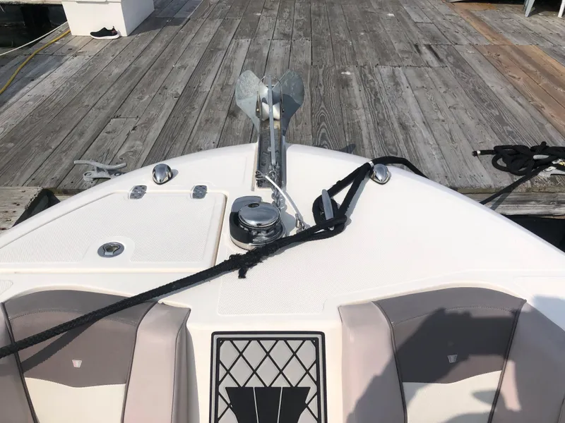 Slide: The Image of Wellcraft 242 Fisherman 2019 - 50