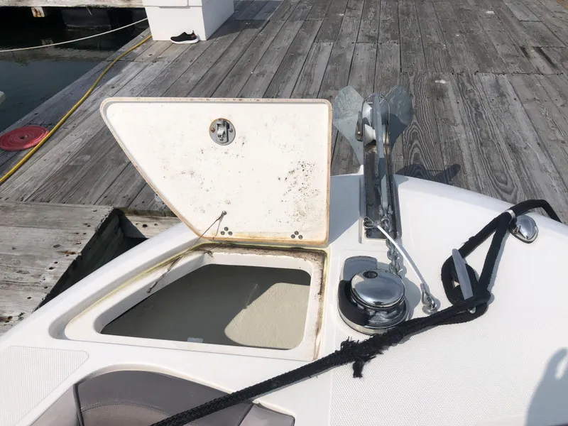 Slide: The Image of Wellcraft 242 Fisherman 2019 - 52