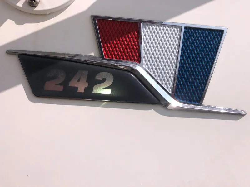 Slide: The Image of Wellcraft 242 Fisherman 2019 - 57