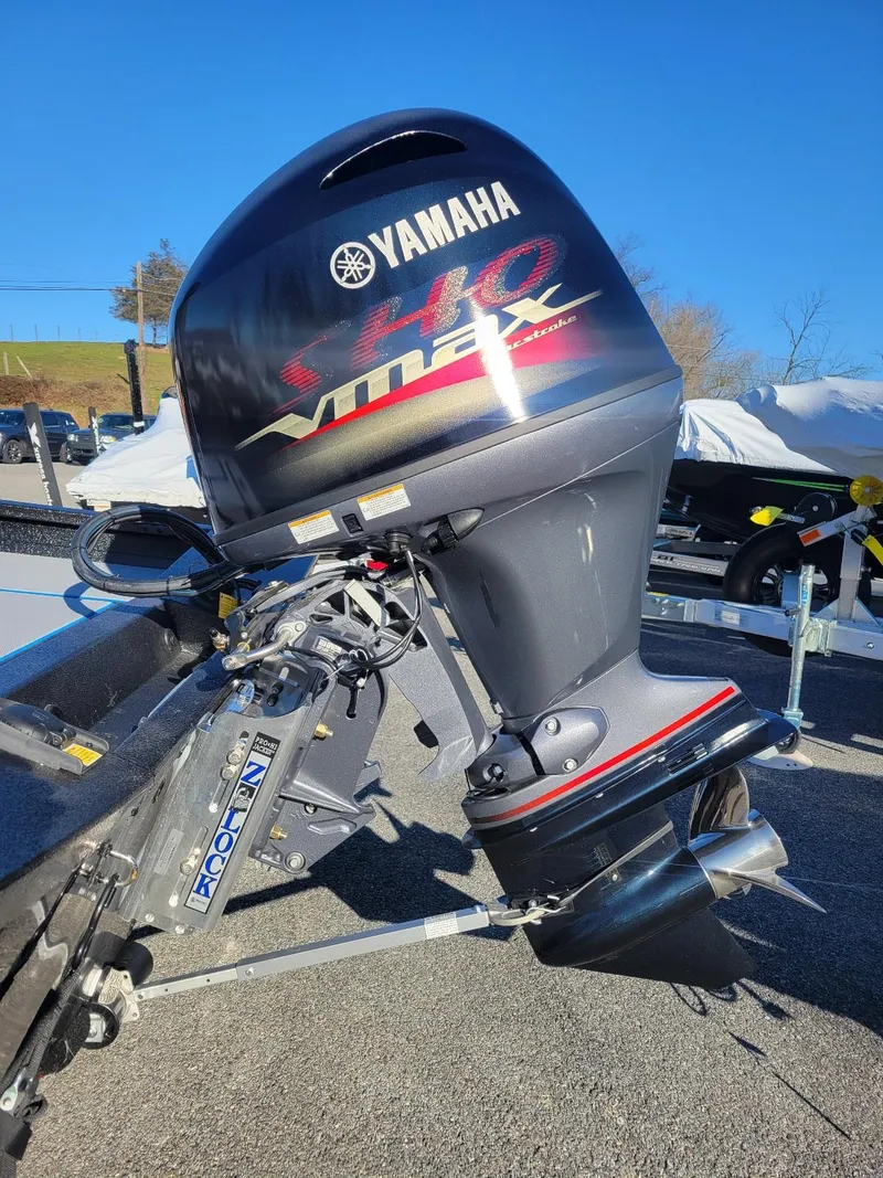 Slide: The Image of 2024 Xpress H18C Crappie Edition boat with Yamaha VMAX 40 outboard motor. - 3