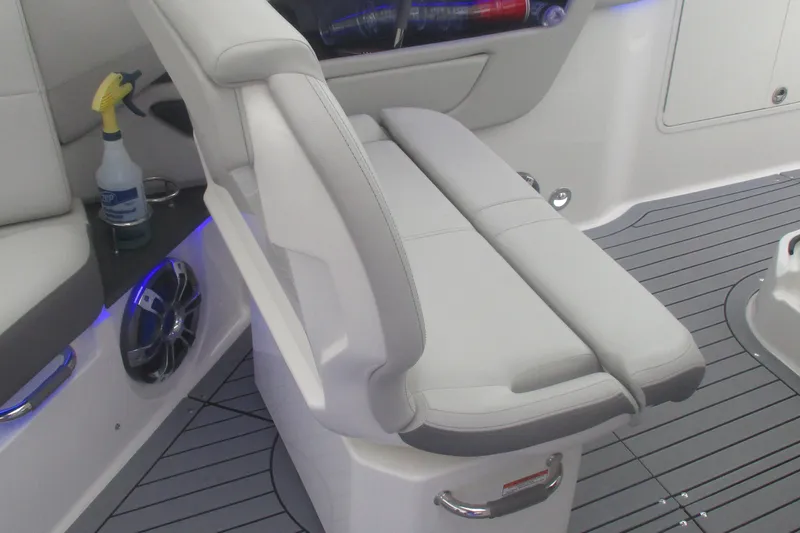 Slide: The Image of 2021 Sea Ray 400 SLX Outboard interior seating and deck area. - 18