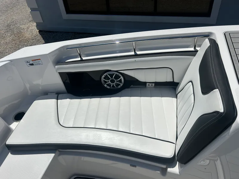 Slide: The Image of Yamaha 252FSH SPT 2023 - 31