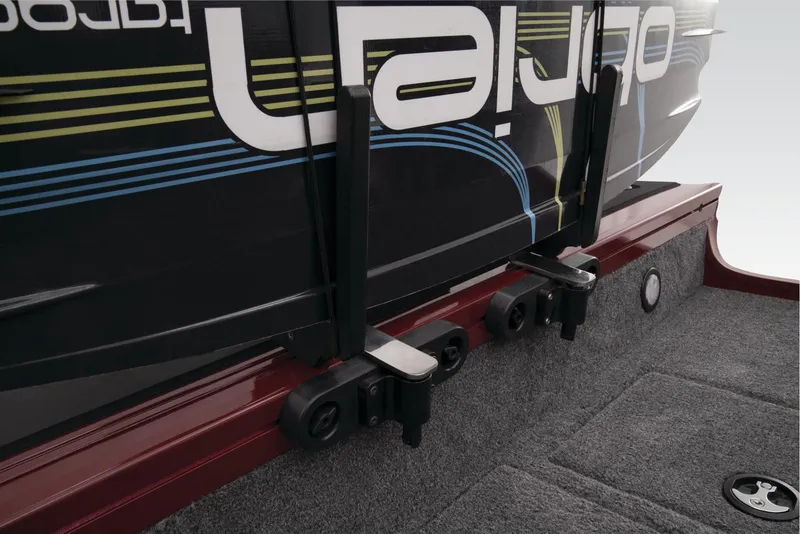 Slide: The Image of Tracker Targa V-18 Combo - 42