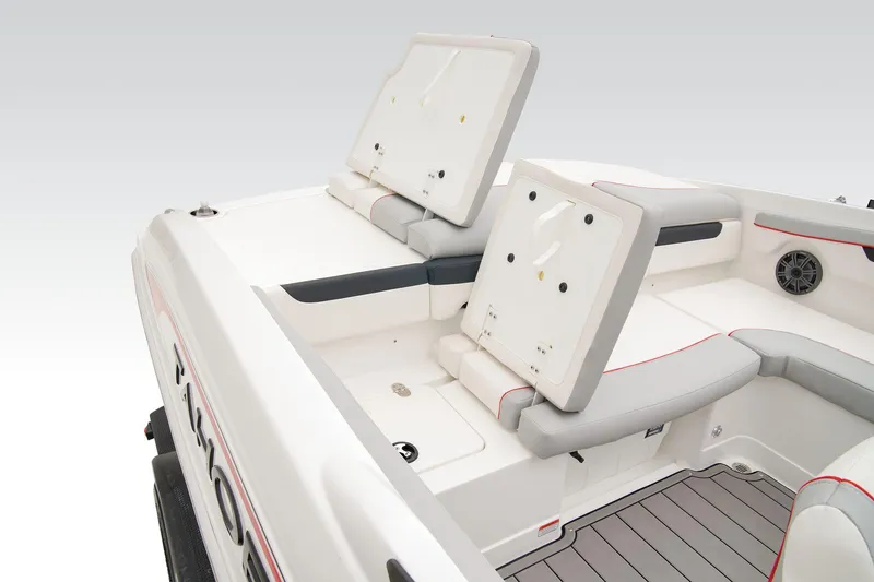 Slide: The Image of Tahoe 210 Si Limited - 21