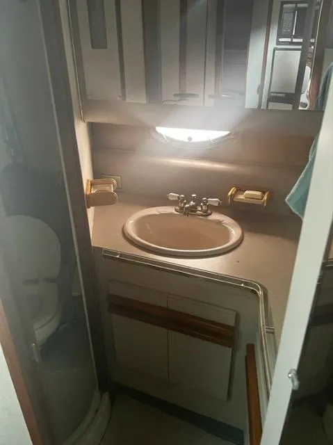 Slide: The Image of Head sink - 26