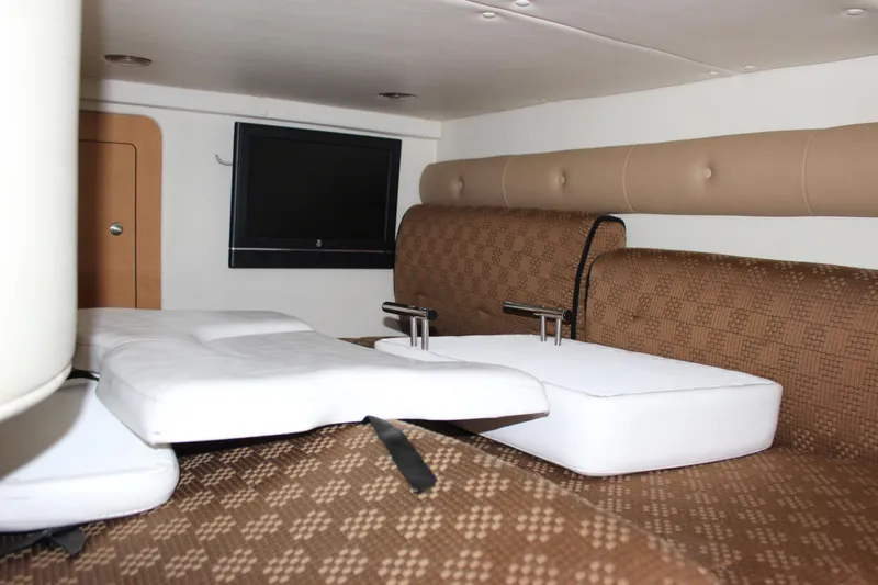 Slide: The Image of Rinker 310 Express Cruiser 2011 - 51