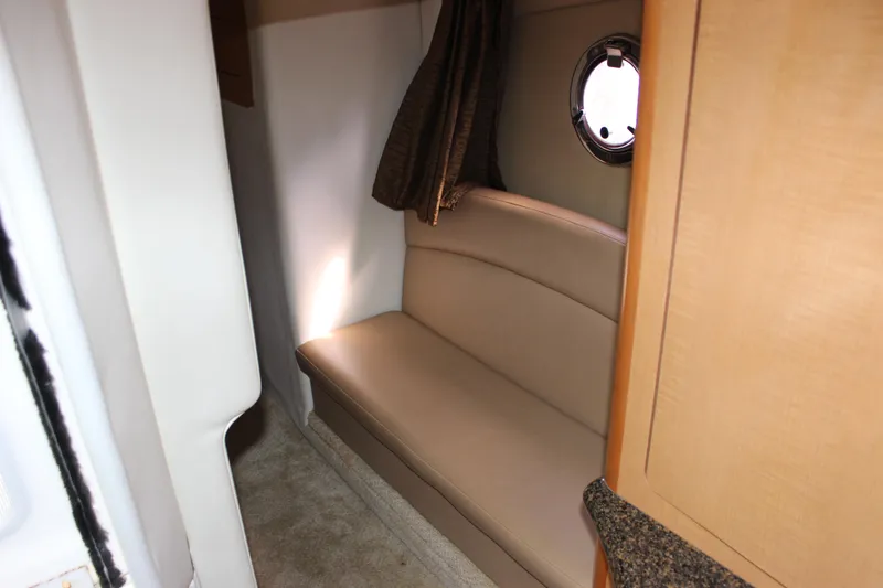 Slide: The Image of Rinker 310 Express Cruiser 2011 - 54
