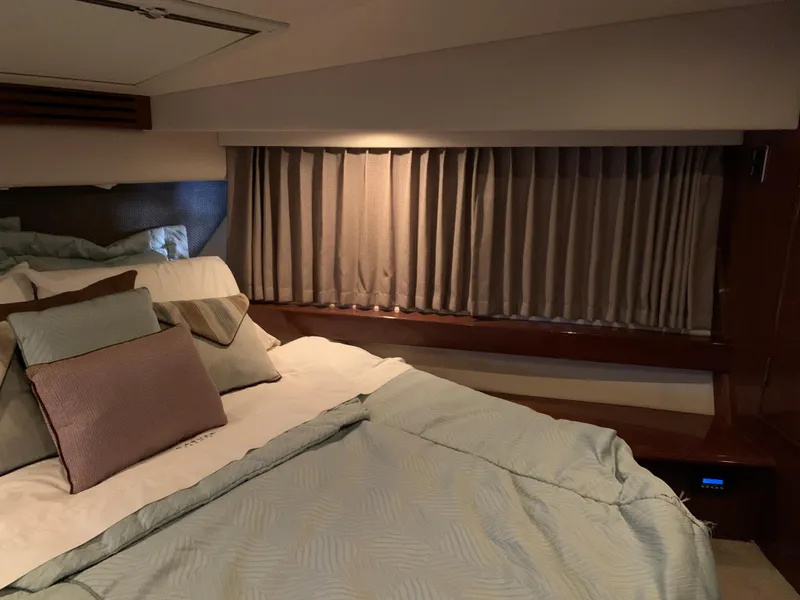 Slide: The Image of Carver 56 Voyager 2007 - 114