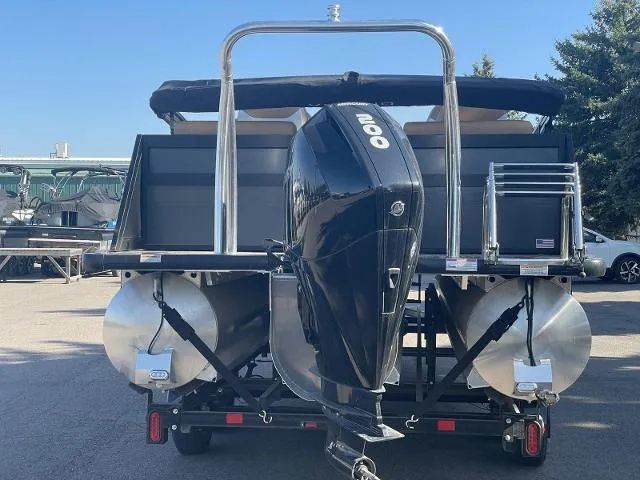 Slide: The Image of 2022 Viaggio D23Q pontoon boat with powerful outboard motor. - 6