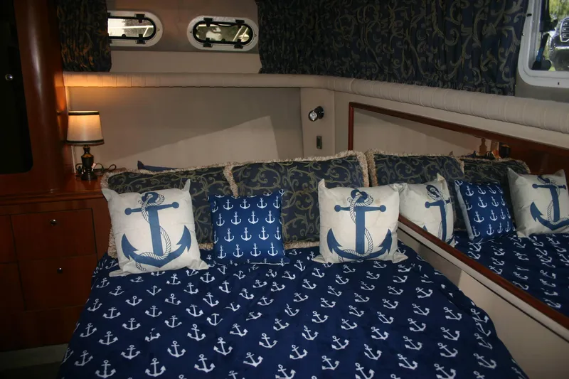 Slide: The Image of Aft Cabin - 31