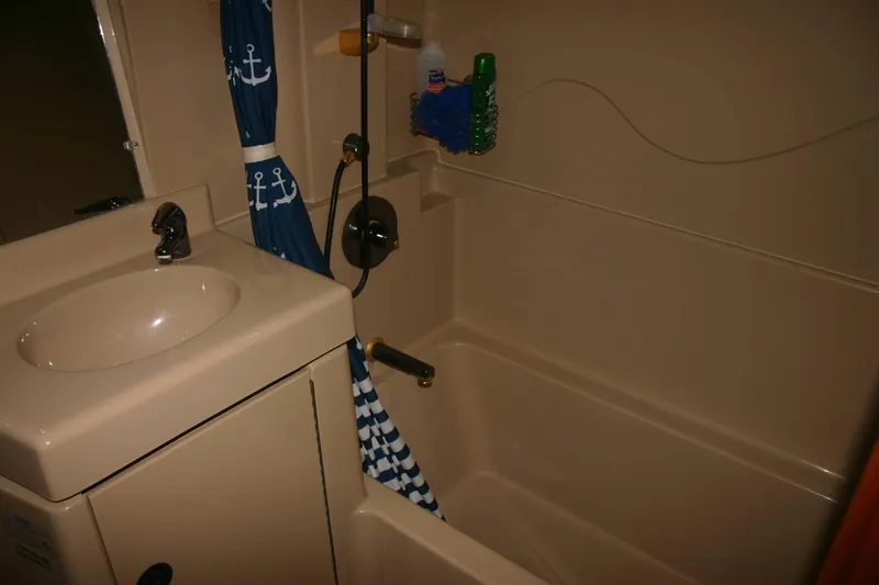 Slide: The Image of Aft Head  - 34