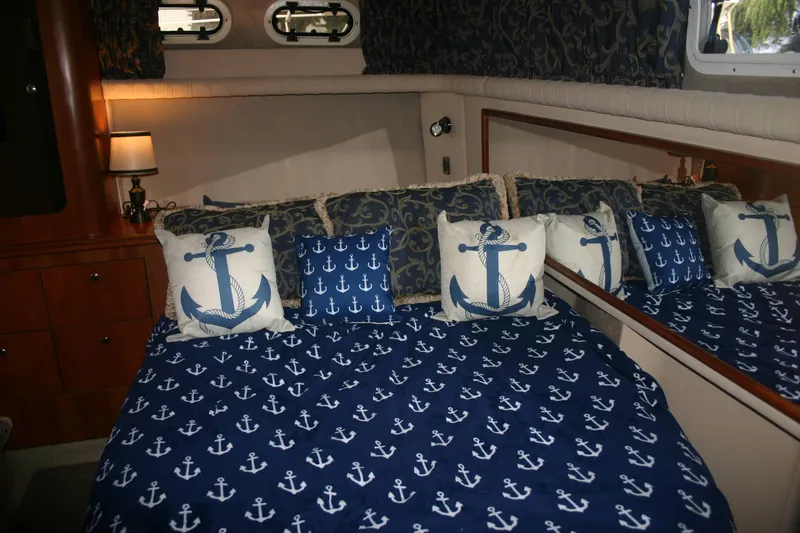 Slide: The Image of Aft Cabin - 2