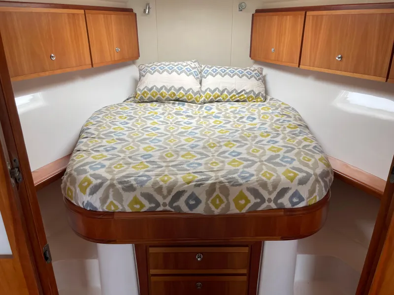 Slide: The Image of Island Berth - 11