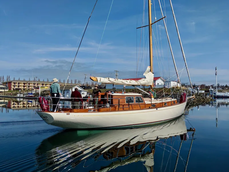 Slide: The Image of Sailing yacht Cape George 45, 2018 model, on calm waters with clear blue sky. - 2