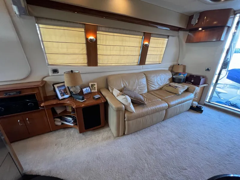 Slide: The Image of Carver 56 Voyager - 29