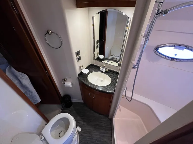 Slide: The Image of Carver 56 Voyager - 52