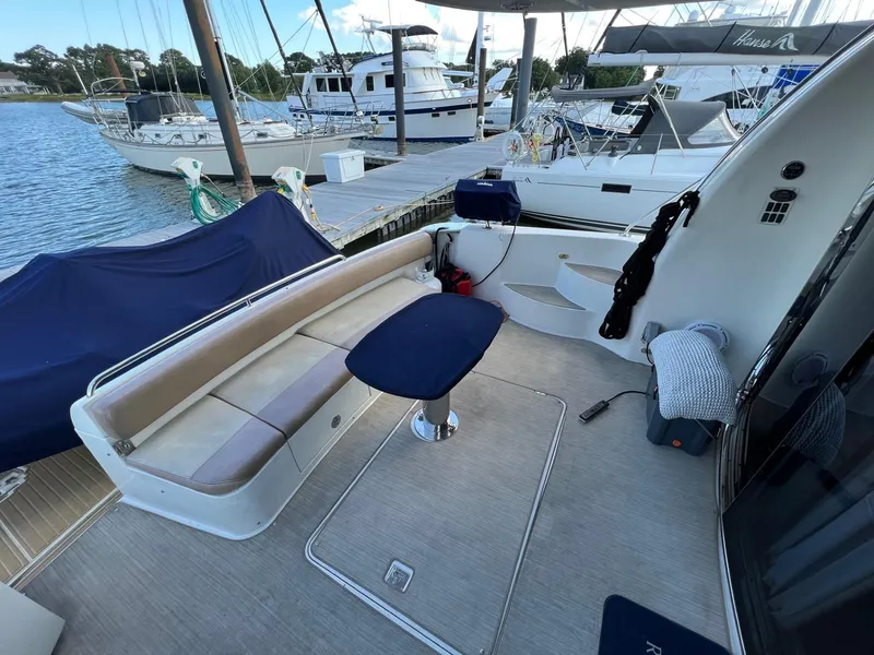 Slide: The Image of Carver 56 Voyager - 9