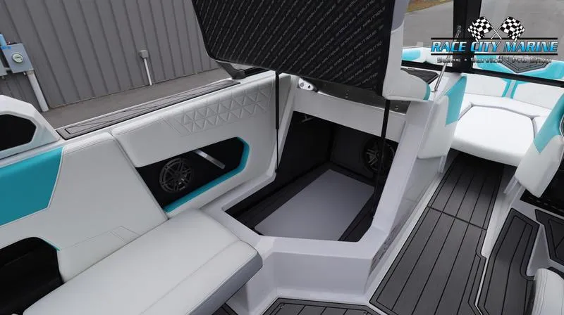 Slide: The Image of Nautique Super Air Nautique GS22 2024 - 50