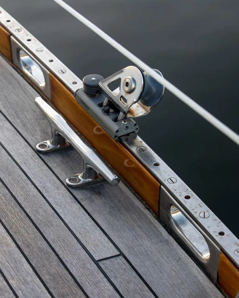 Slide: The Image of Hinckley Yachts OceanCruising 52 1997 - 57