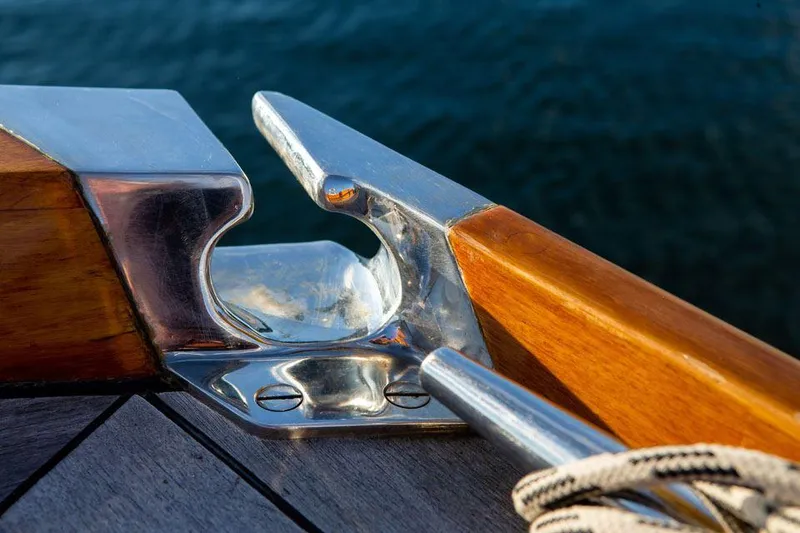 Slide: The Image of Hinckley Yachts OceanCruising 52 1997 - 64