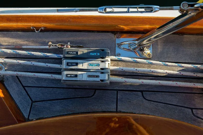 Slide: The Image of Hinckley Yachts OceanCruising 52 1997 - 67