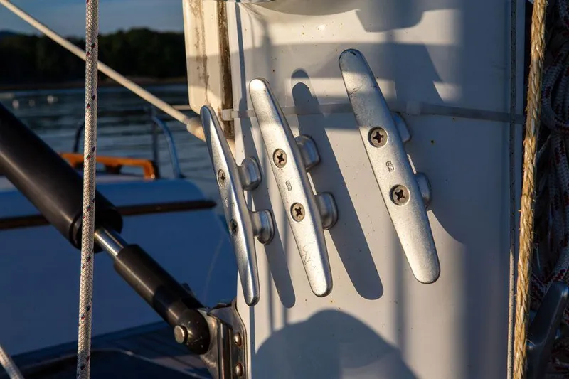 Slide: The Image of Hinckley Yachts OceanCruising 52 1997 - 76