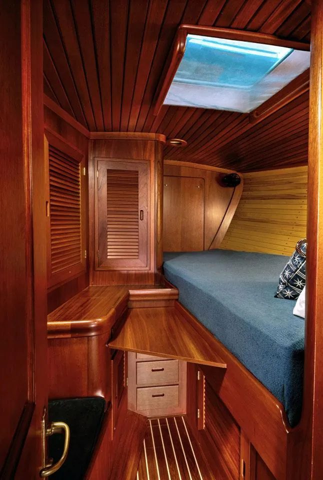 Slide: The Image of Hinckley Yachts OceanCruising 52 1997 - 80