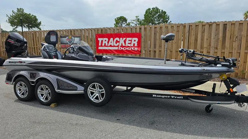 Slide: The Image of 2024 Ranger Z521R Ranger Cup Equipped boat on trailer, displayed outdoors. - 9